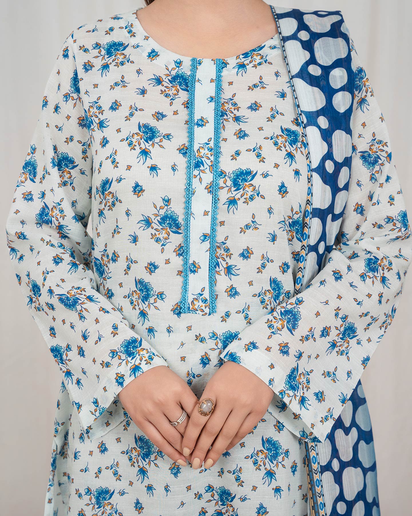 3 Piece Stitched Printed Lawn - 02568