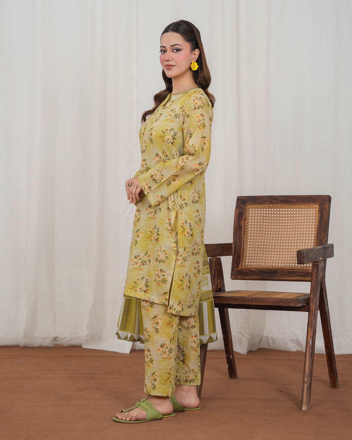 3 Piece Stitched Printed Lawn - 02568