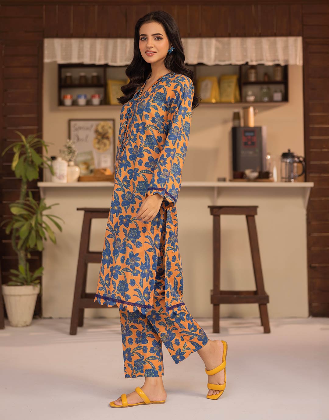 Azure By Sara Sheen Alhamra Fabrics