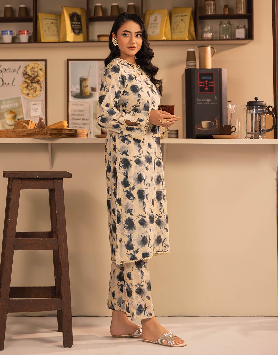 Azure By Sara Sheen AlHamra fabrics 