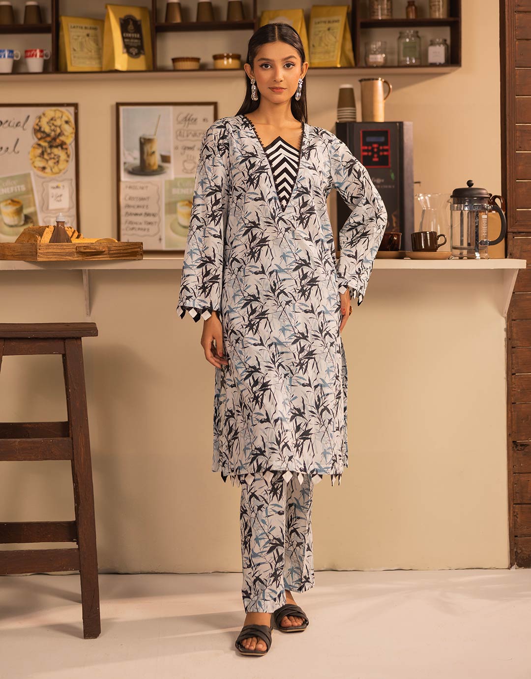 Azure By Sara Sheen Alhamrafabrics