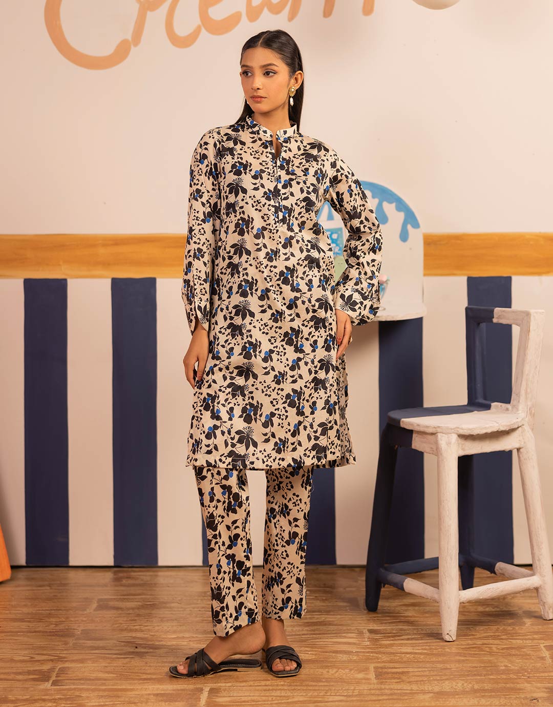 Azure By Sara Sheen Alhamrafabrics 