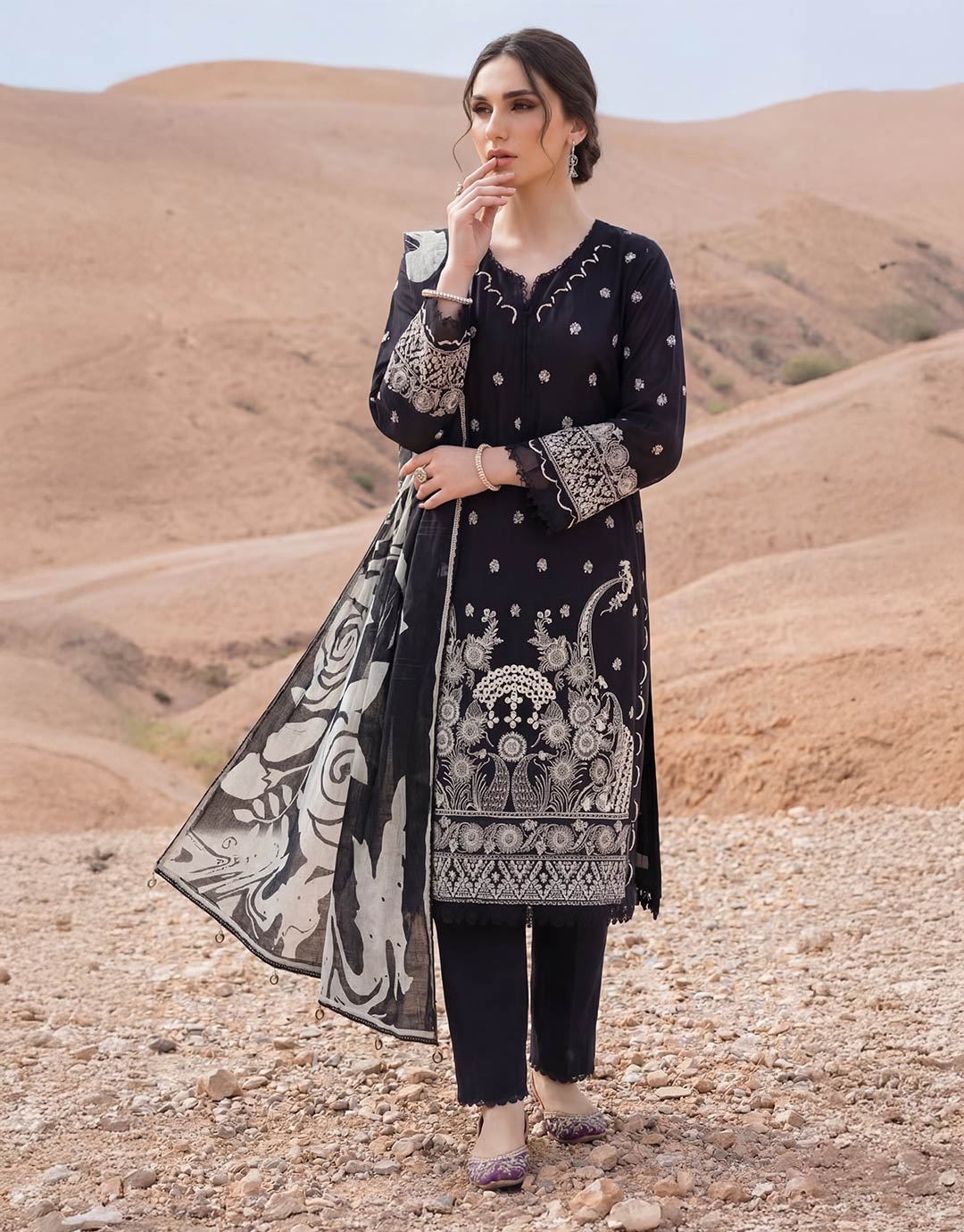 Elara By Sara Sheen Alhamrafabrics 