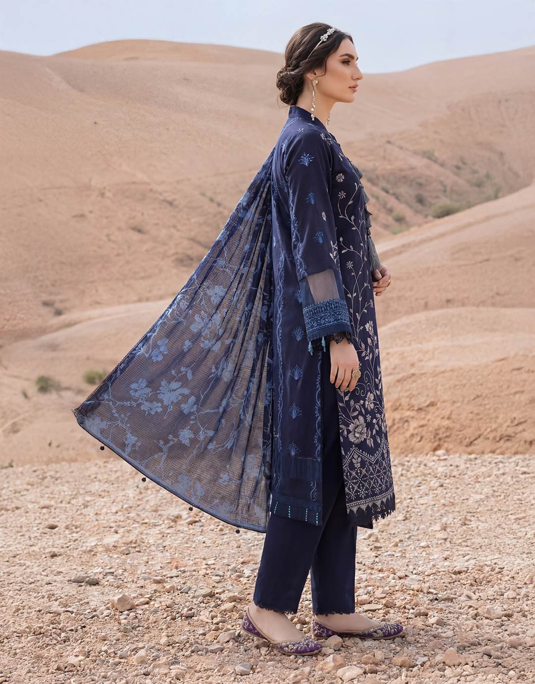 Elara By Sara Sheen alhamrafabrics 