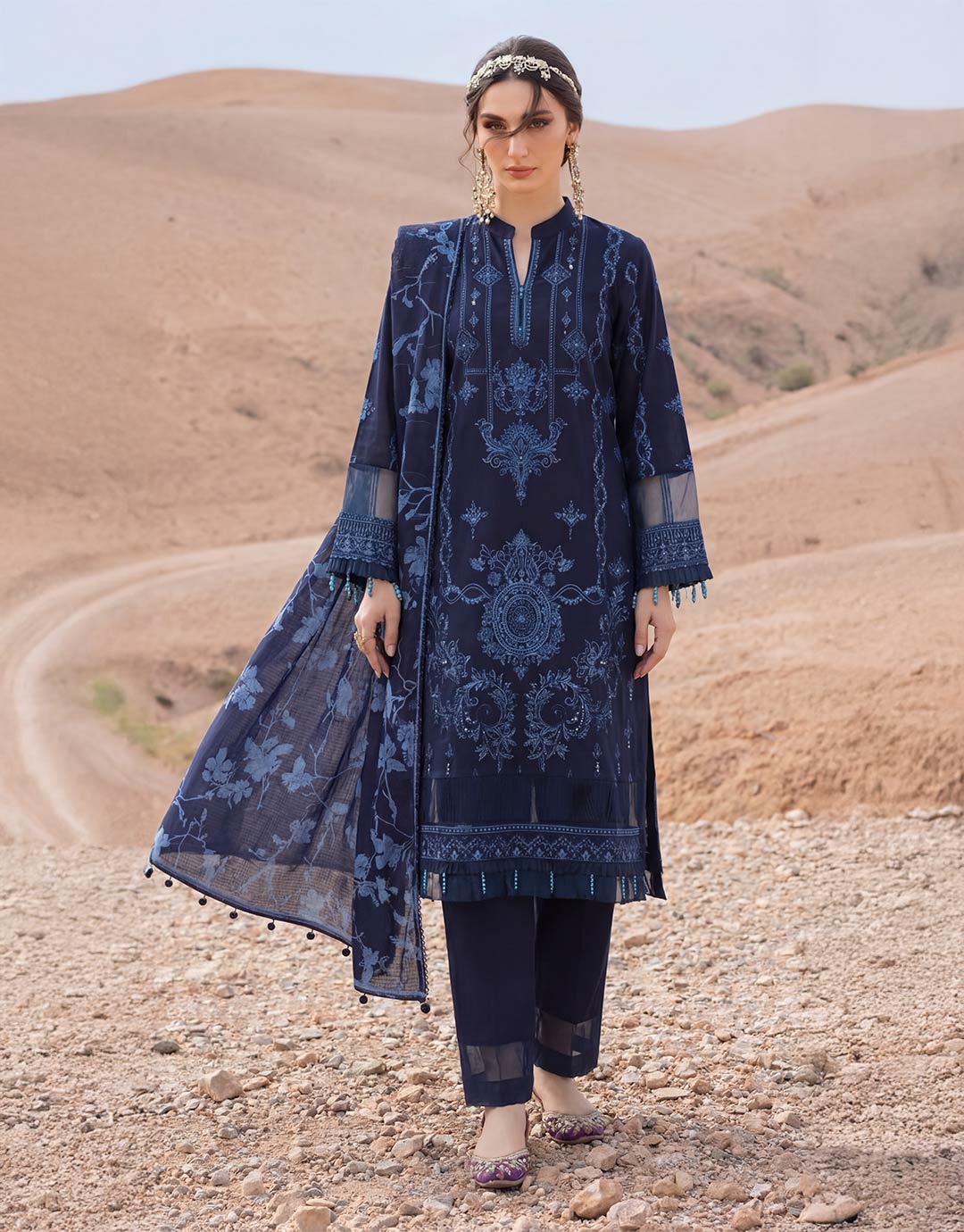 Elara By Sara Sheen alhamrafabrics 