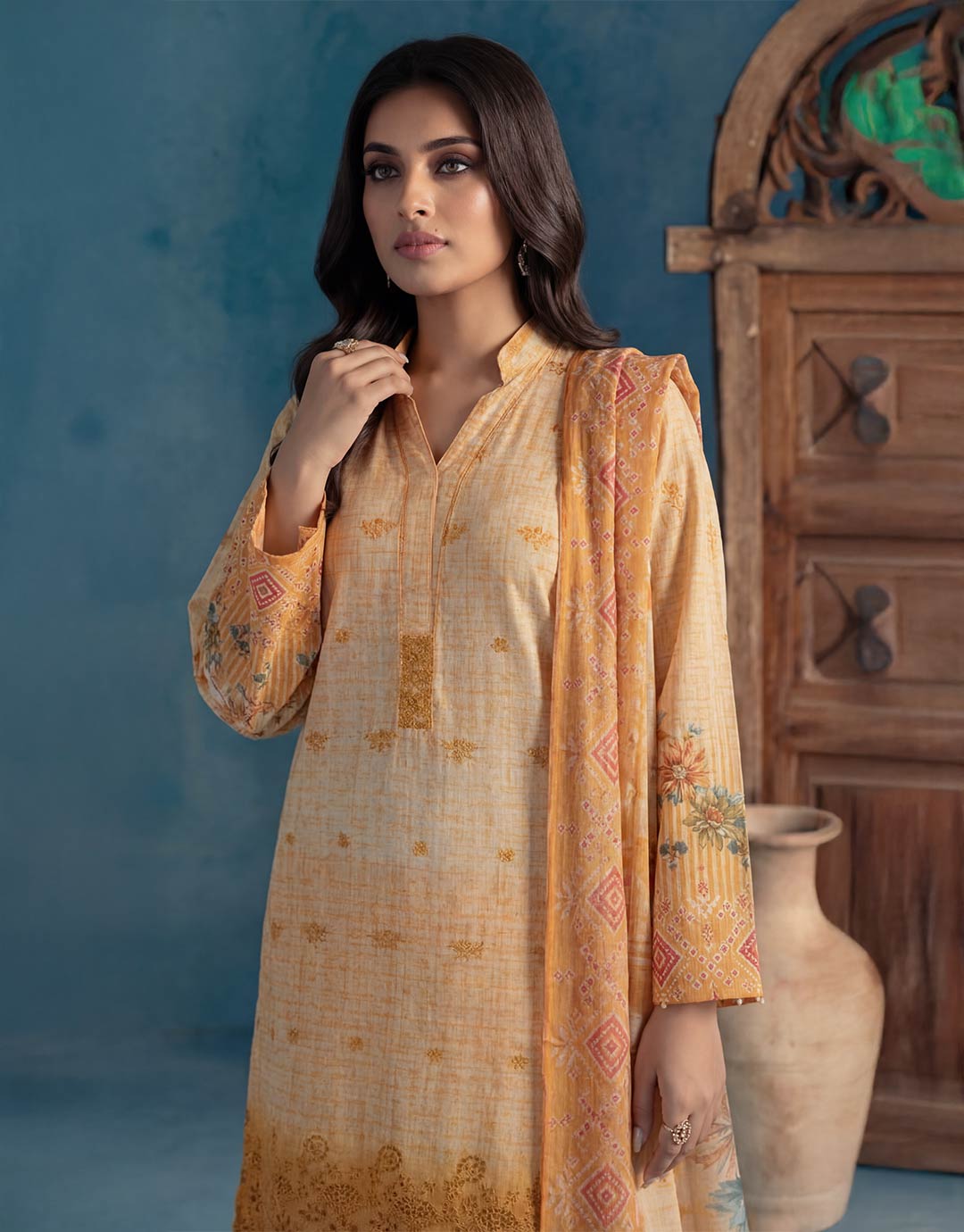 Elara By Sara Sheen Alhamrafabrics 