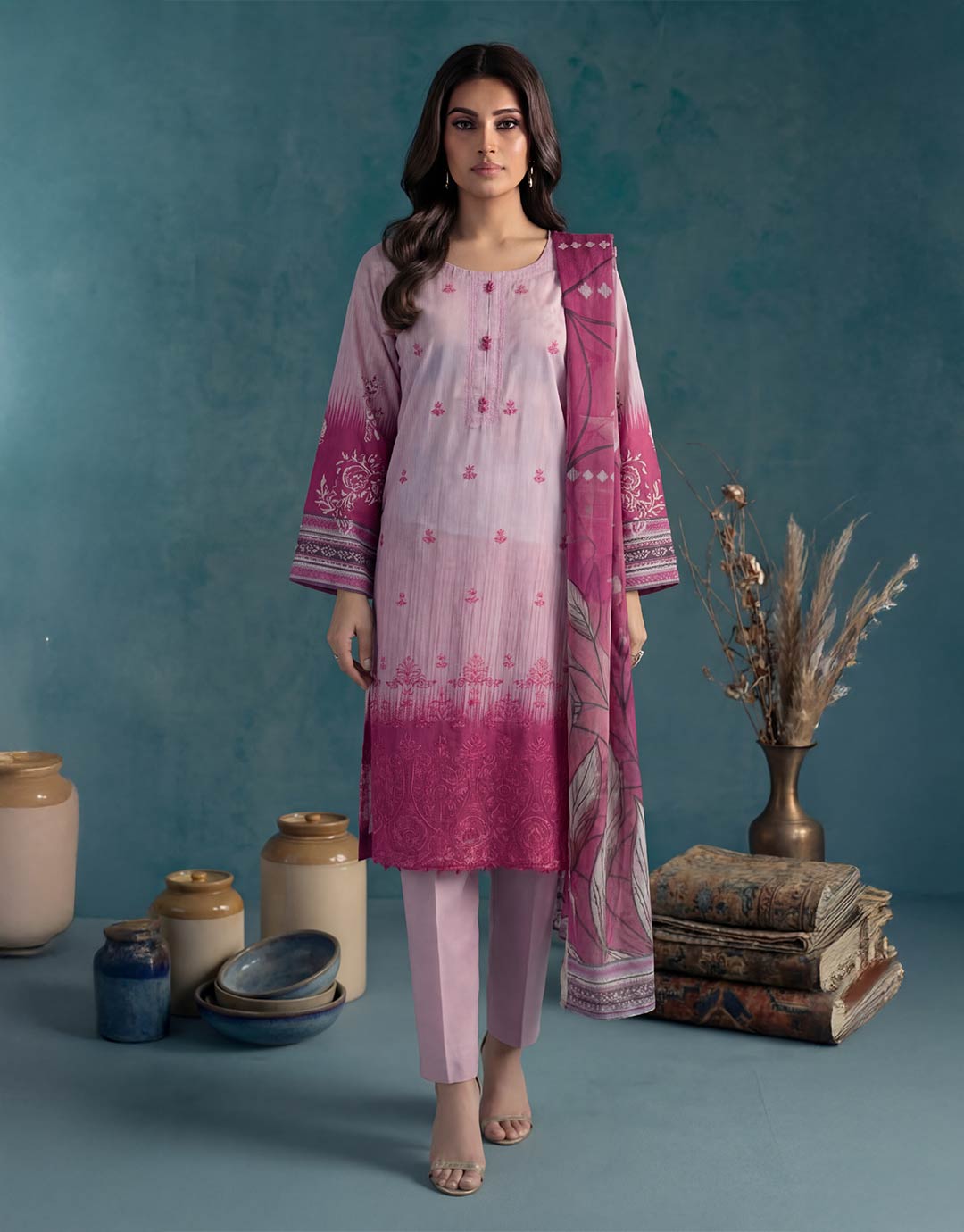 Elara By Sara Sheen Alhamrafabrics 