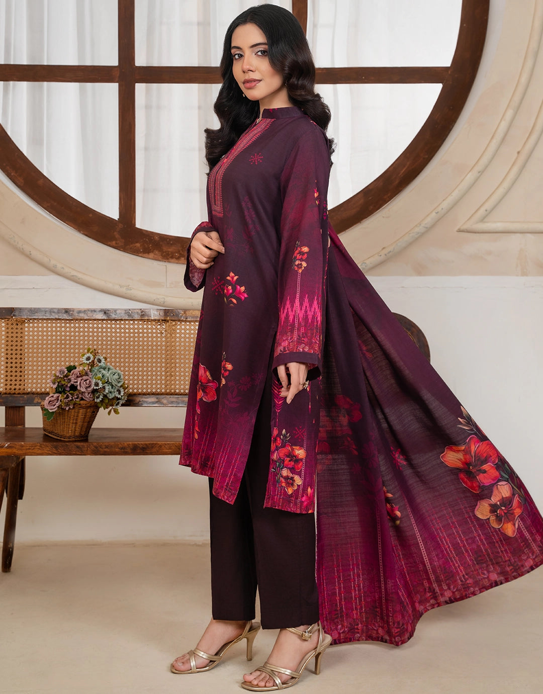 Elayna - 3 Piece Stitched Printed Linen