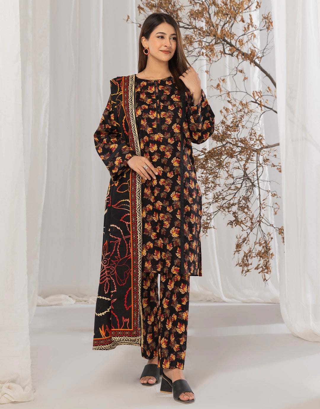 3 Piece - Digitally Printed Khaddar - R118