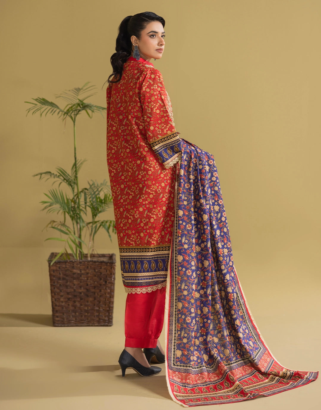 3 Piece - Digitally Printed Khaddar - R105