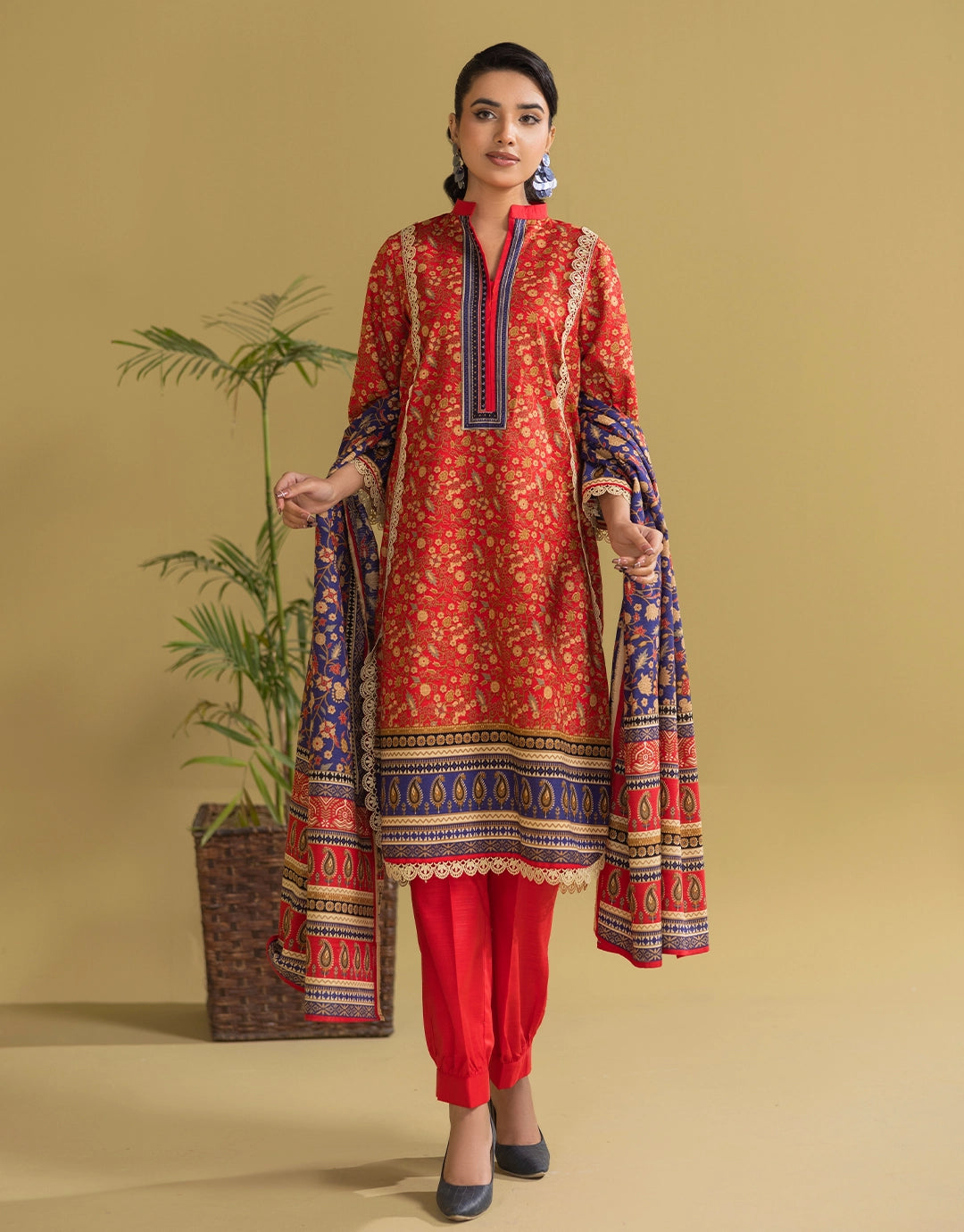3 Piece - Digitally Printed Khaddar - R105