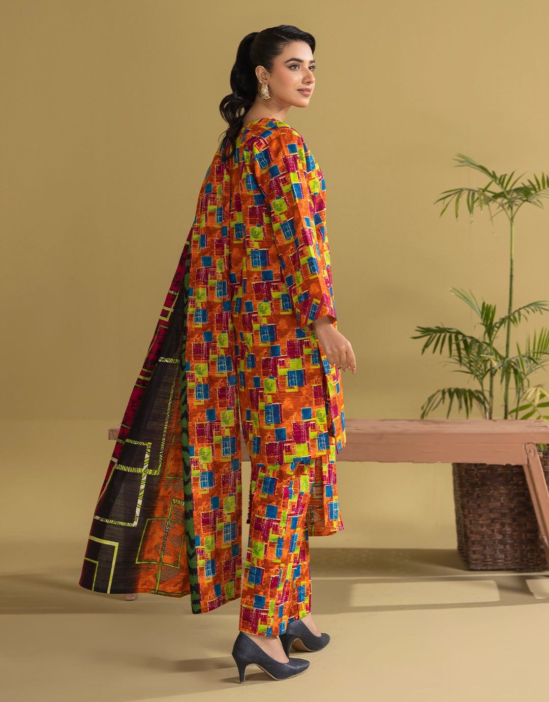 3 Piece - Digitally Printed Khaddar - R108
