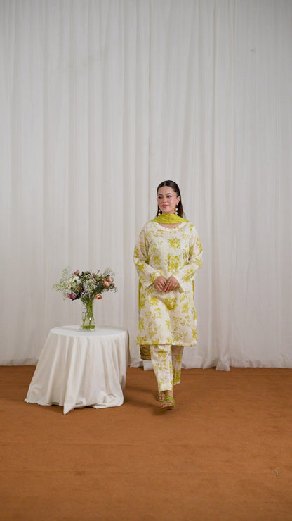 3 Piece Stitched Printed Lawn - 02568